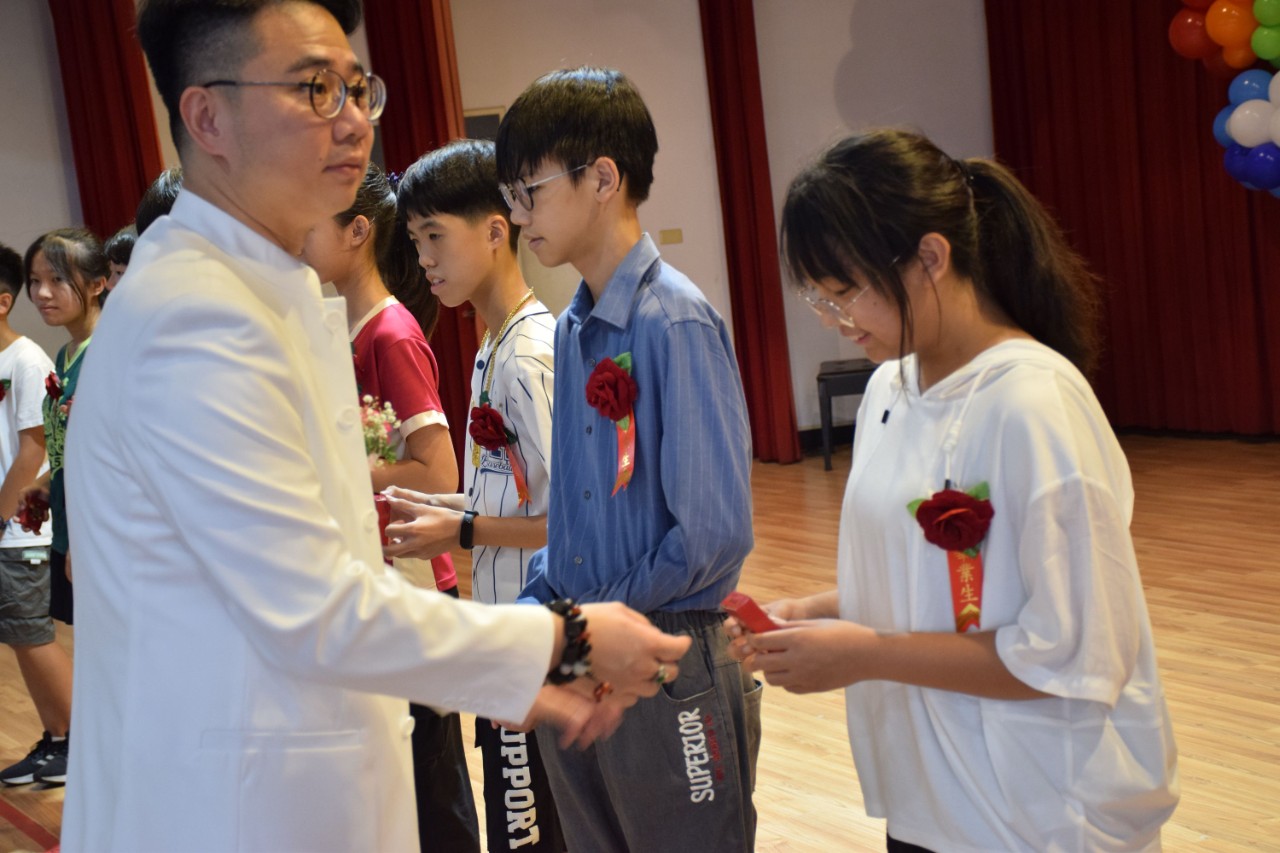 114畢業典禮照片